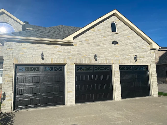 Emergency Garage Door Repair in King City